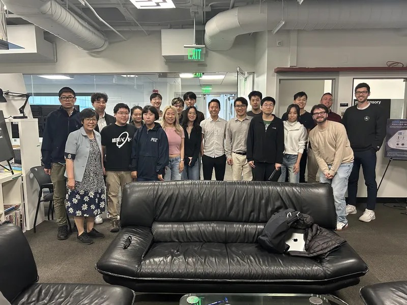 Group photo in summer 2025